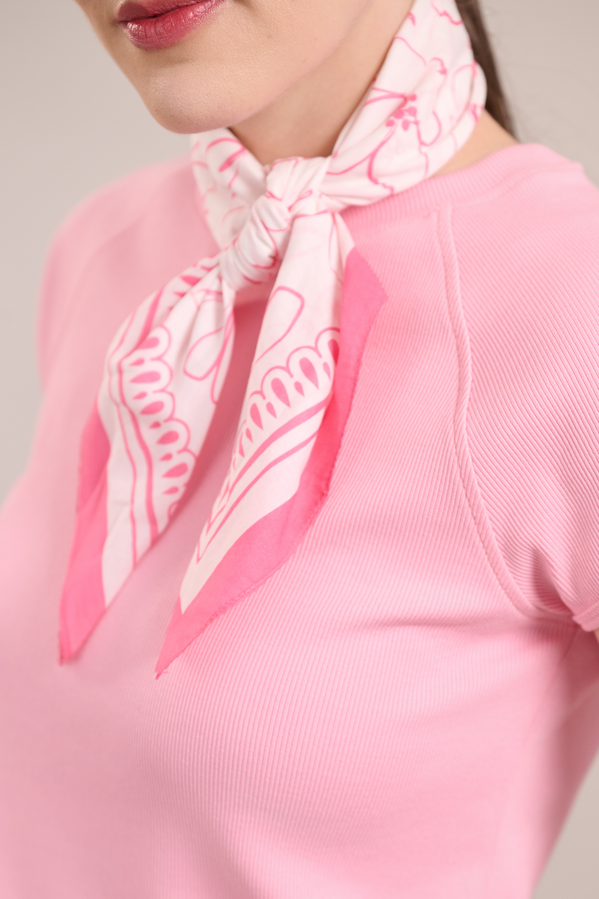 Elly Scarf