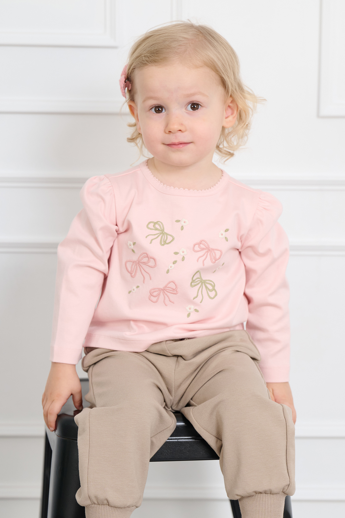Augusta Bow Emb T-shirt LS - Image 2
