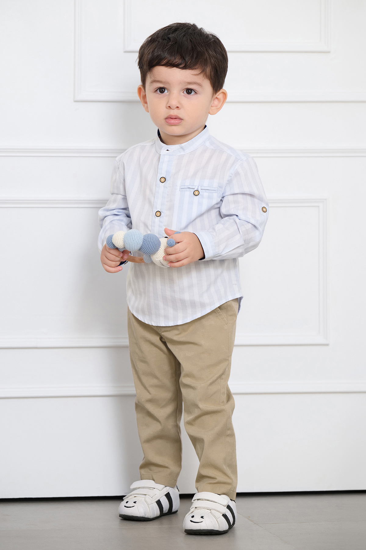 Ellis Chinos
